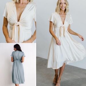 Elegant Cream Midi Dress